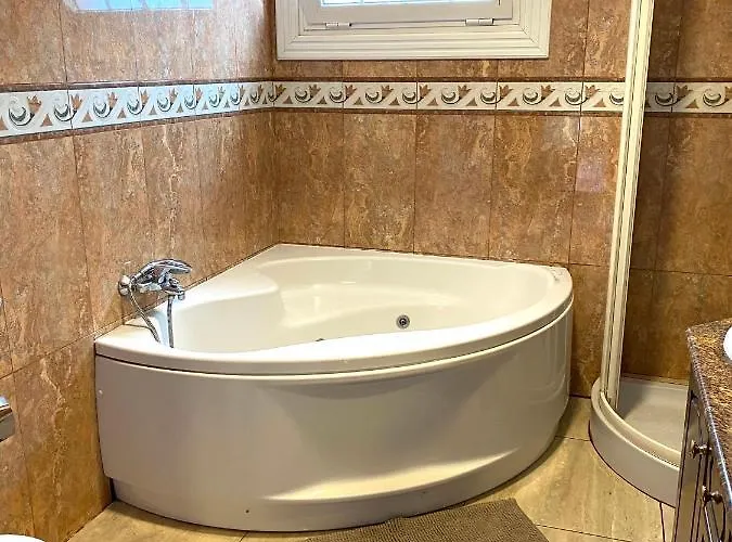 Hotel Adeje Galeon *