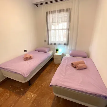 Adeje Galeon Готель